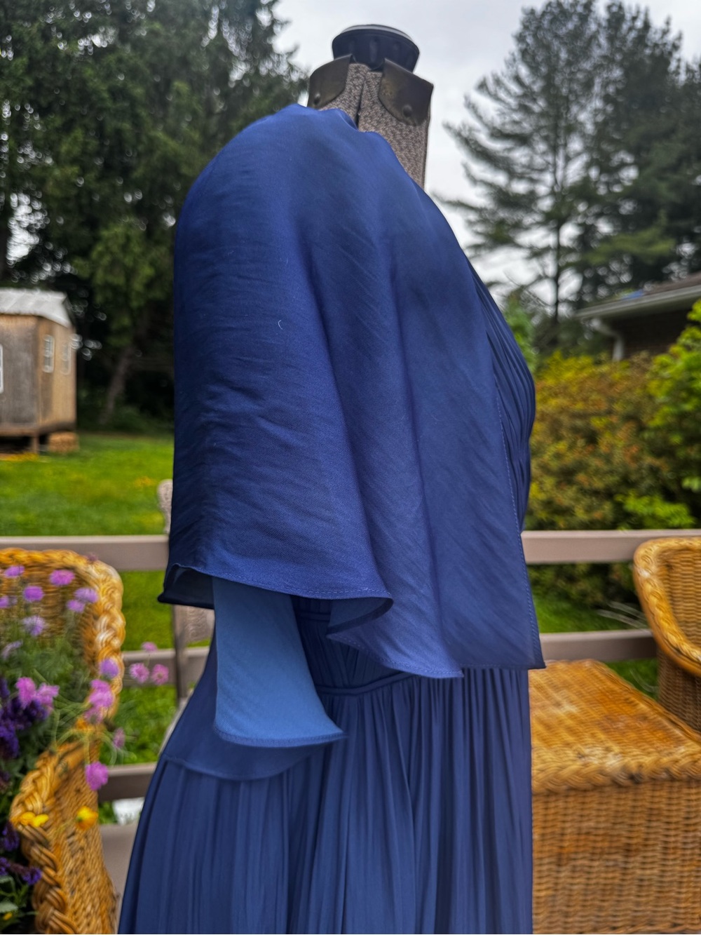 NWT Halston Heritage gown navy size 12 - Picture 5 of 12